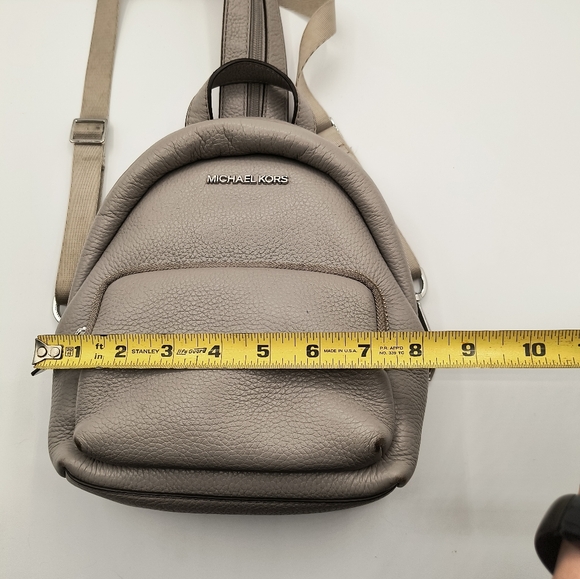 Michael Kors Erin Grey Convertible Mini Pebbled Leather Backpack - Picture 5 of 9